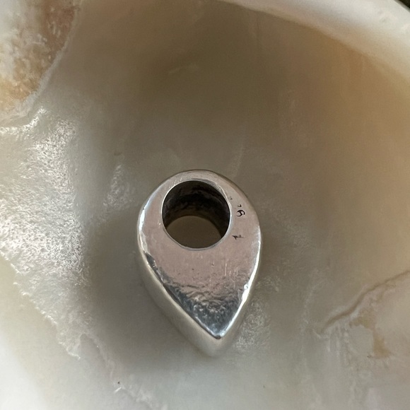 Tear drop charm - Picture 3 of 4